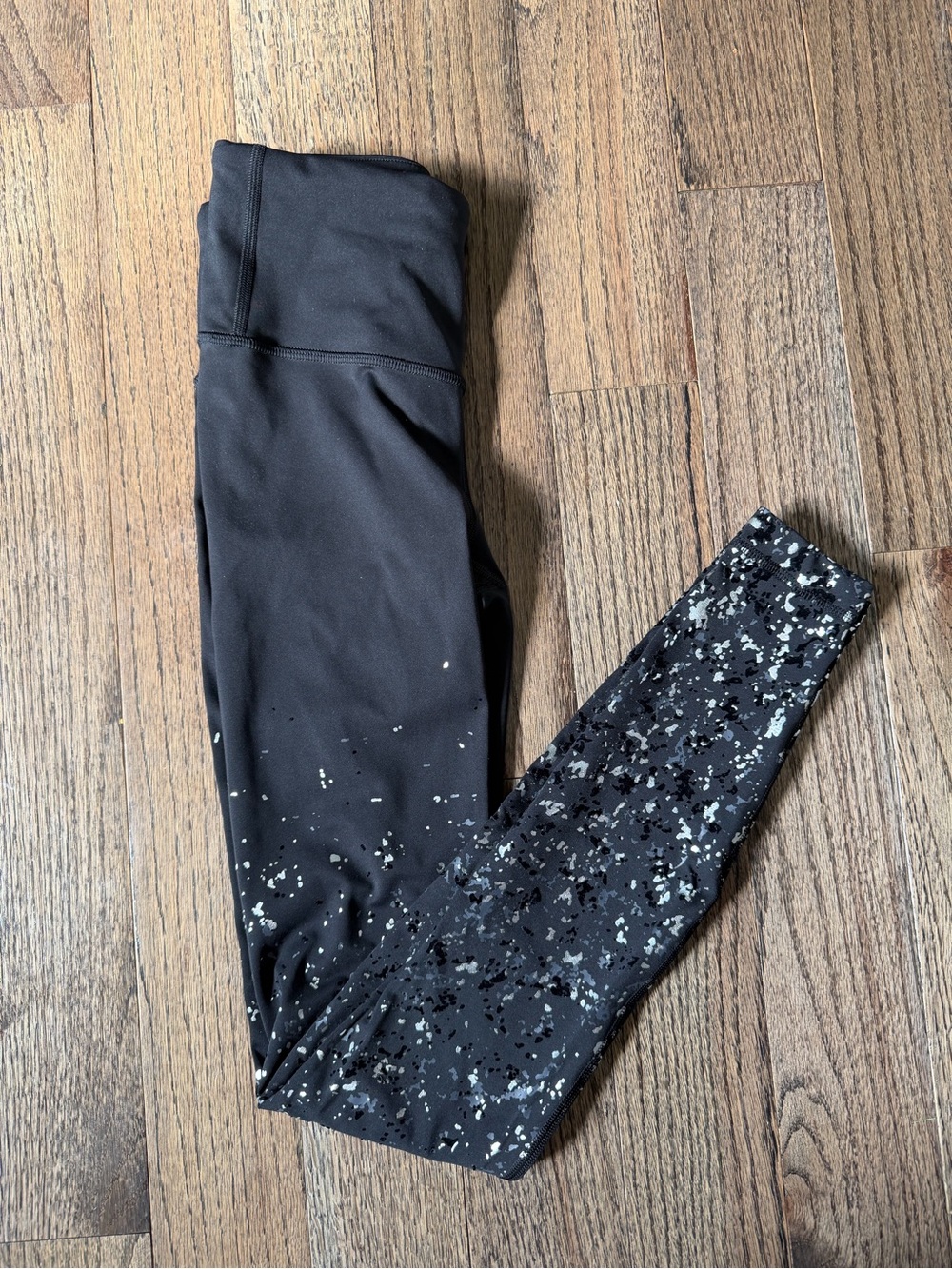 Lululemon Align Size 2 Black speckled Leggings NWOT